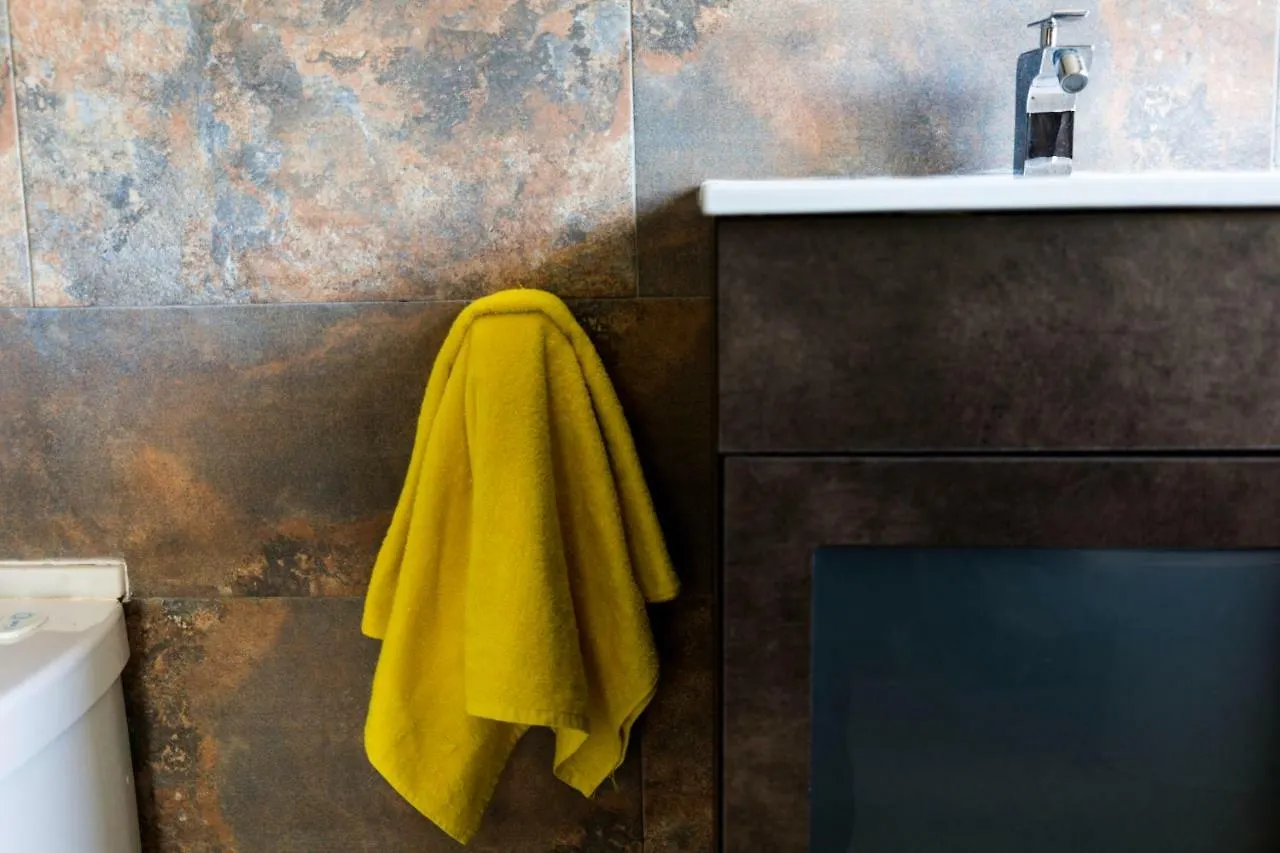 Bed & Breakfast Barbatuke Eco-Homestel Málaga